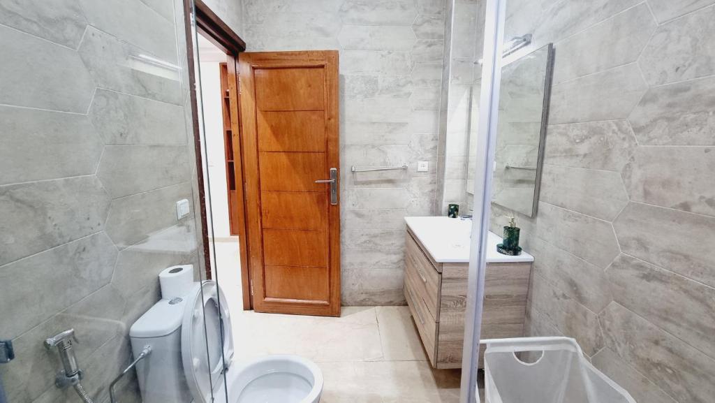 Wide Family Apartment in the new Center of Casablanca photo 4