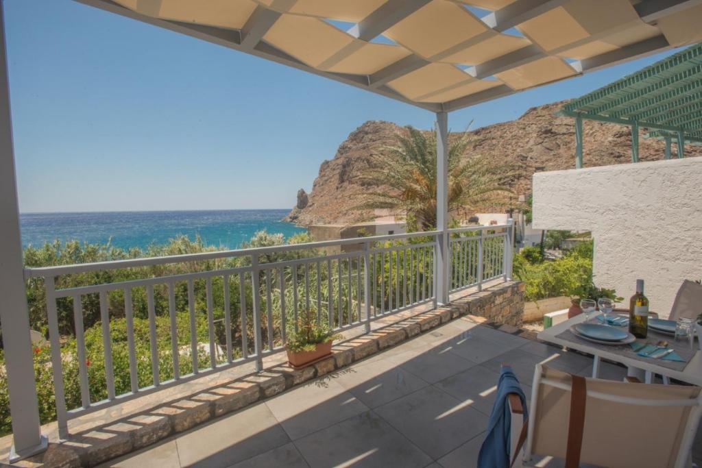 Athina Residence photo 2