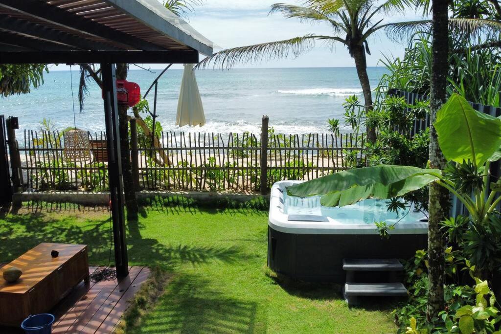 Holy Swell Villa