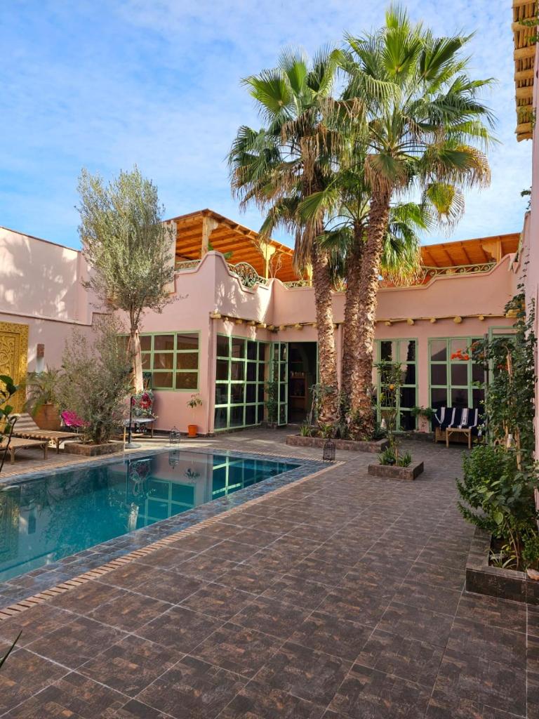Riad tania mozaik