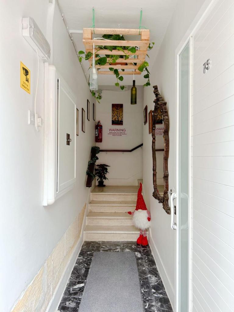 Juliet housing