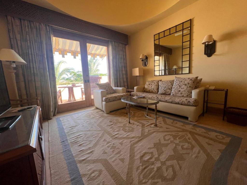 Royal Arabian Stylish Chalets in Four Seasons Resort - By Royal Vacations photo 2