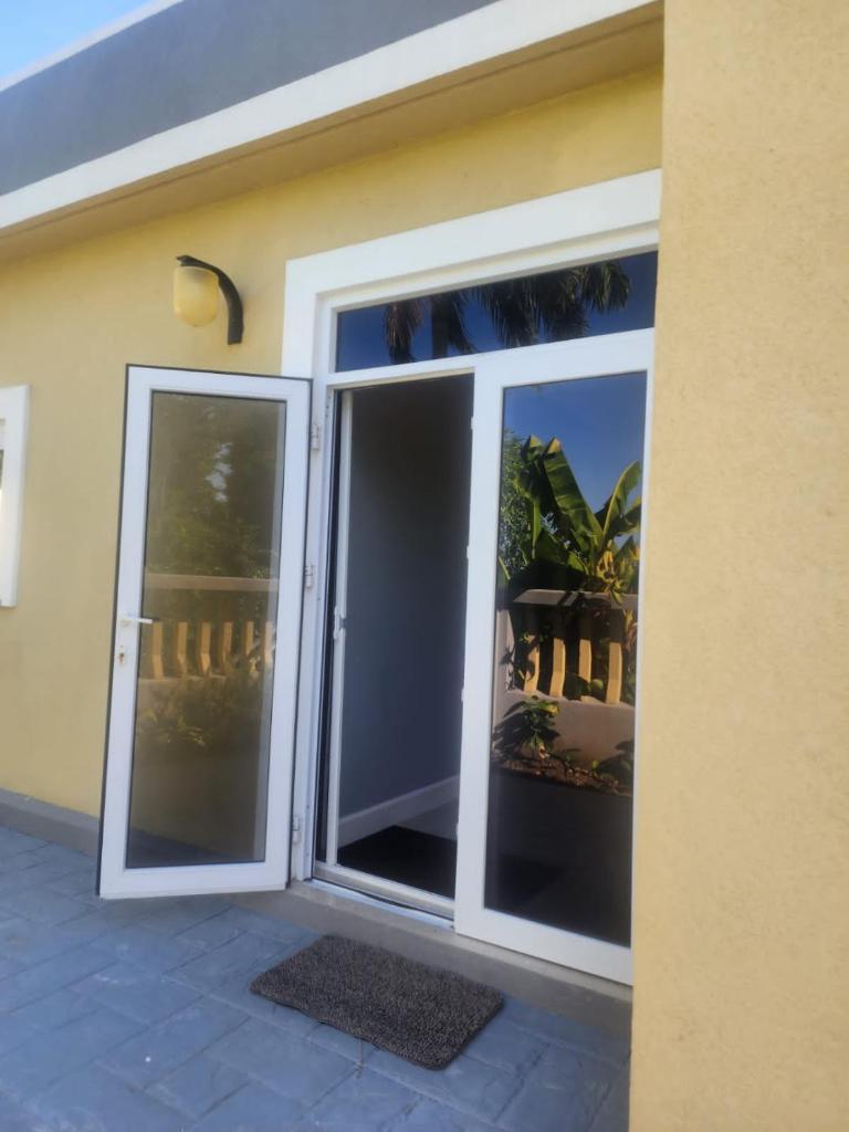 Shiloh Three Bedroom Beachfront w/private access photo 1