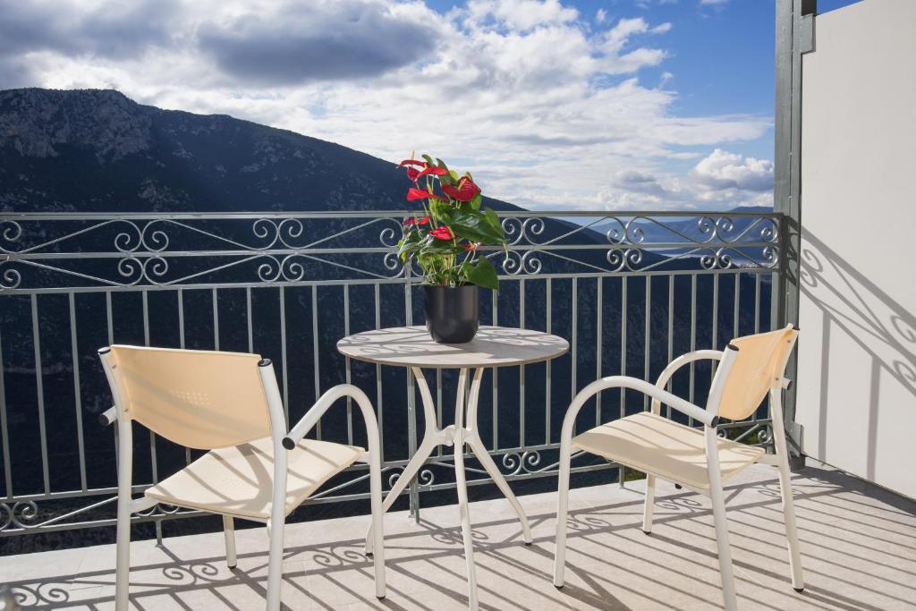 V Hotel Delphi photo 2