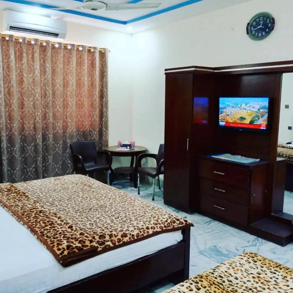 Hotel Sky Inn Clifton photo 2