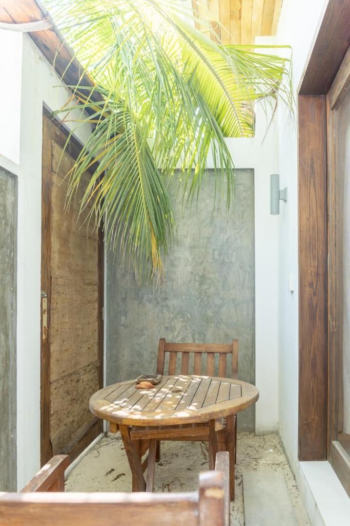Brickwood Ganduvaru Private Villas photo 3
