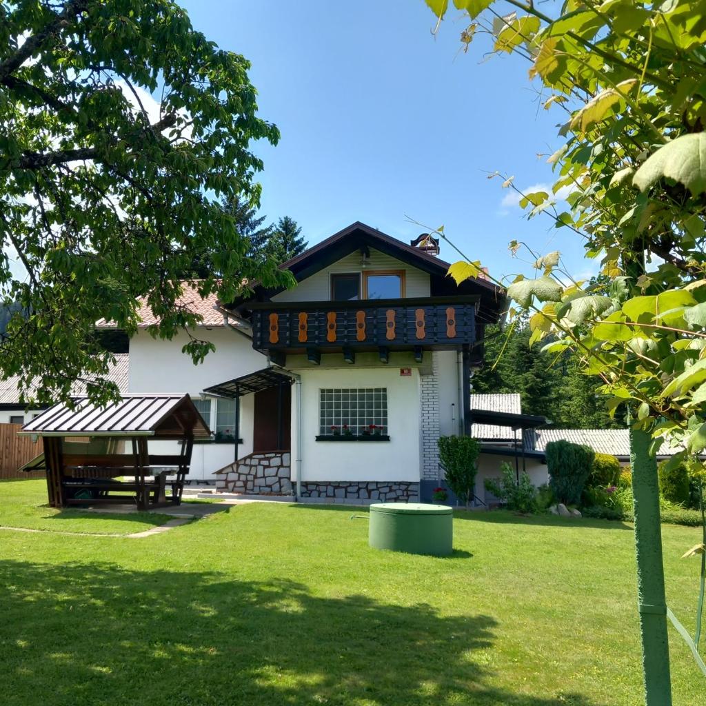 Apartma Ella photo 1
