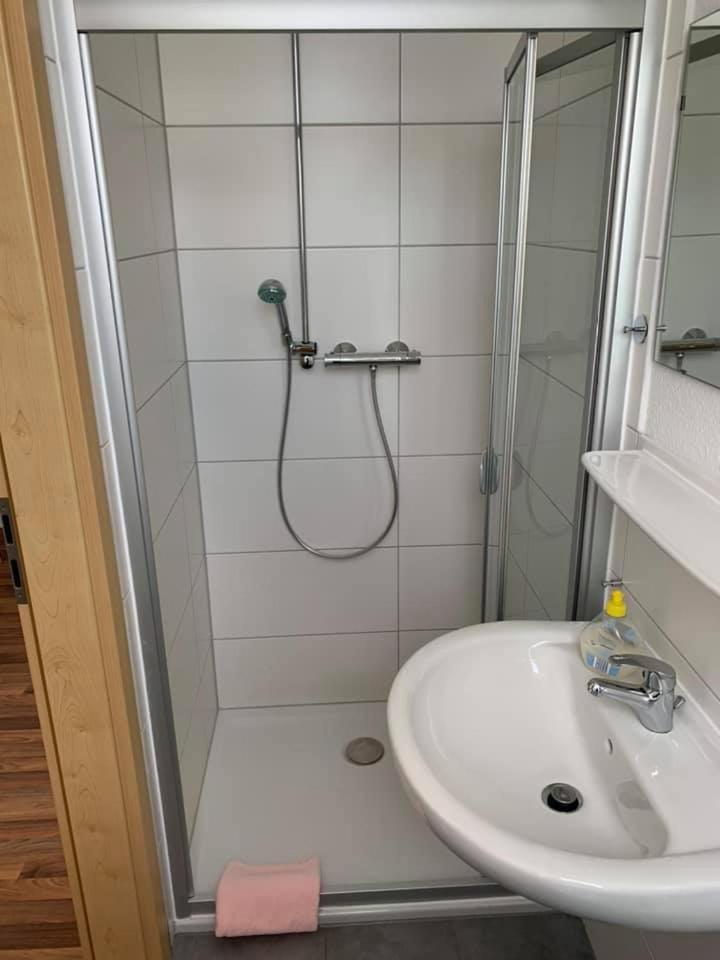MARKT EINS Gästezimmer photo 3