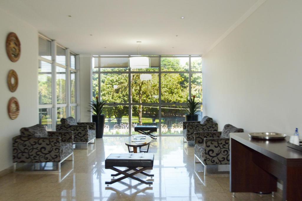 BOMBONATO PALACE HOTEL photo 2