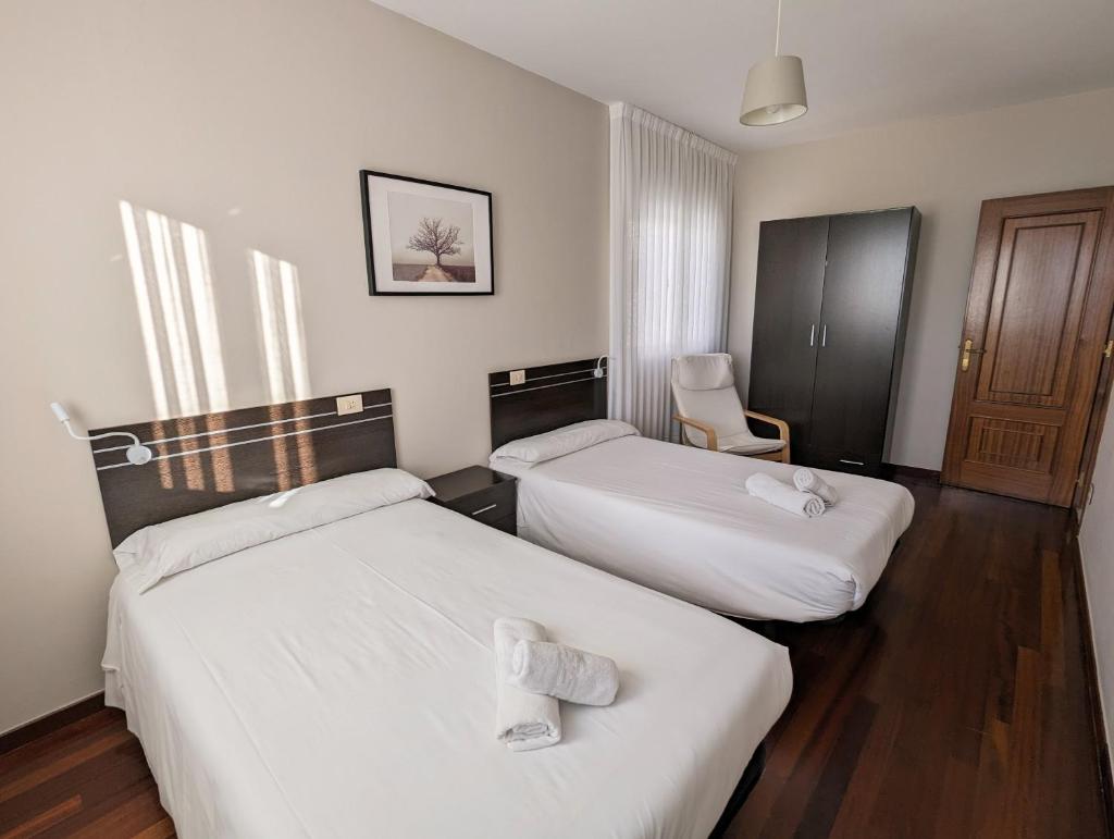 Apartamentos Turísticos Guillermo photo 4