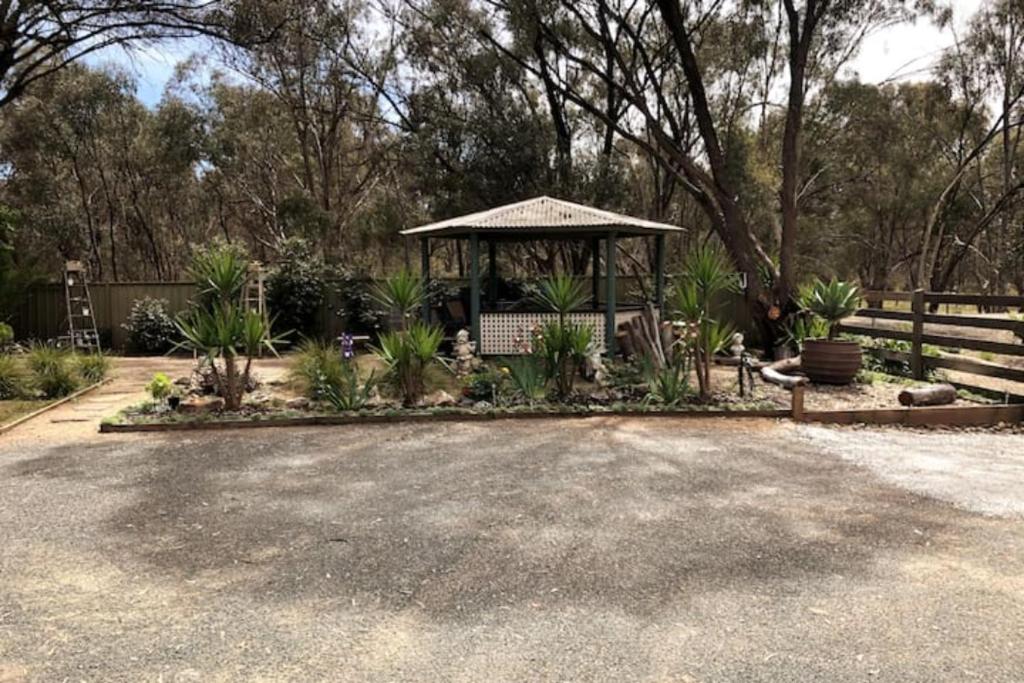 Echuca Retreat Holiday House photo 3