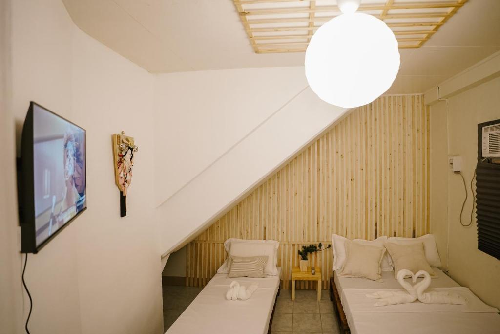 Pallet Homes - Megaworld photo 4