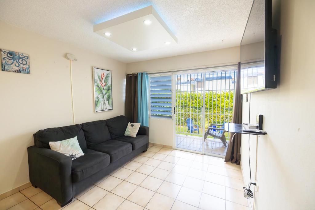 Montones Beach Apartment C-3