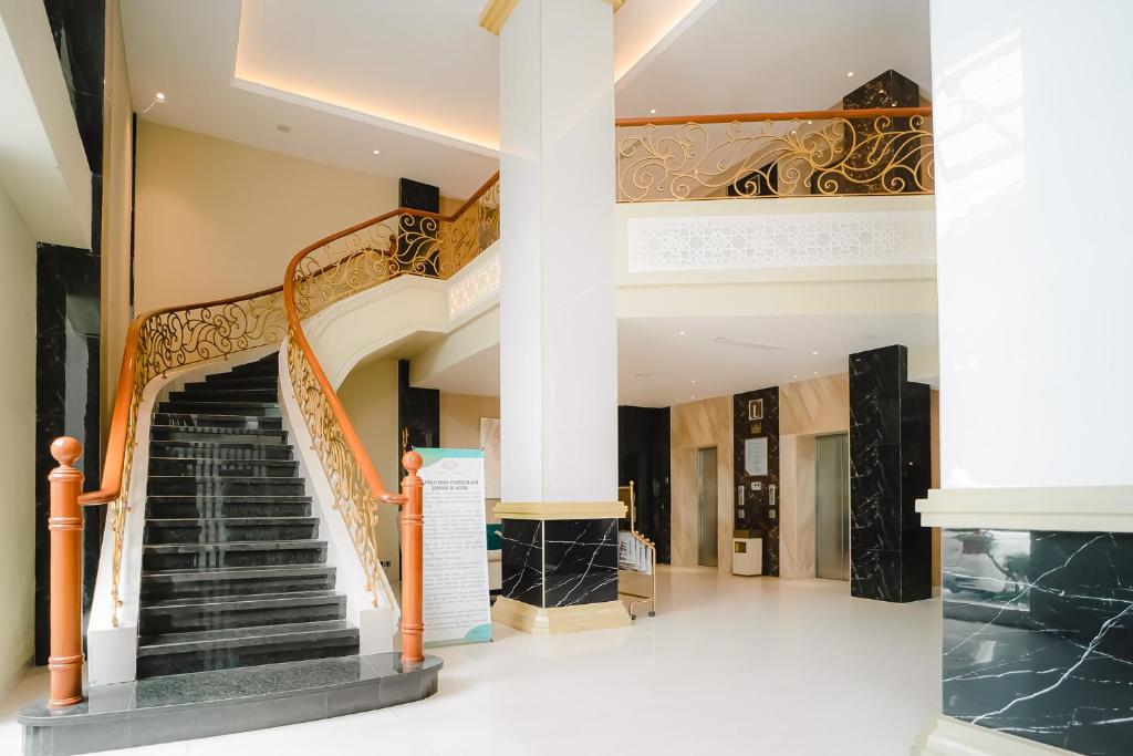 Portola Grand Arabia Hotel photo 1