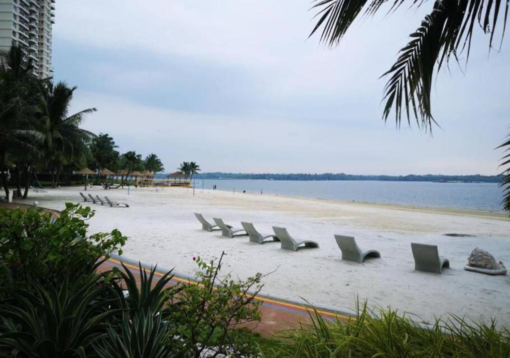 Amberside Comfy Stay 3BR in Danga Bay by Our Stay photo 1