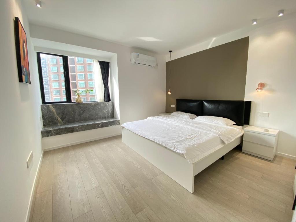 Shanghai Jing'an Temple Quality 3 bedrooms Alarming and quiet Commercial area Convenient transportation photo 2