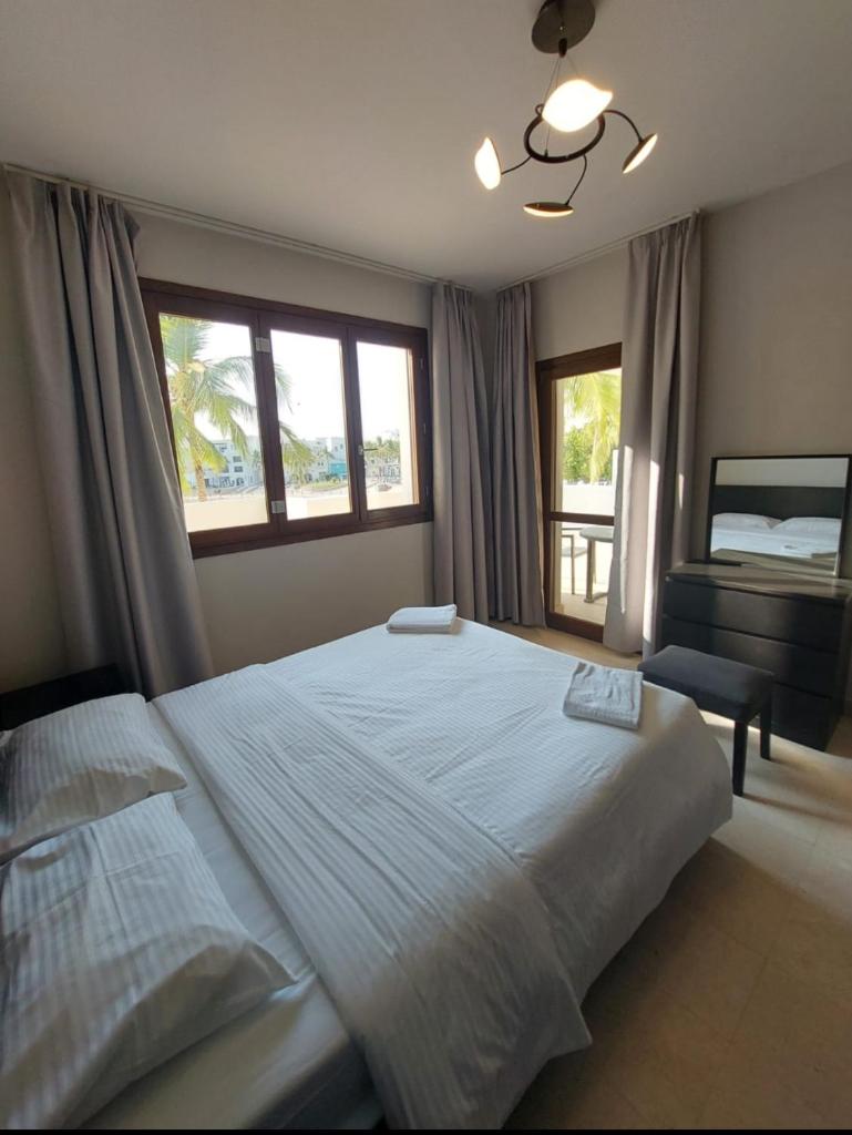 Hawana Marina East 4 photo 3