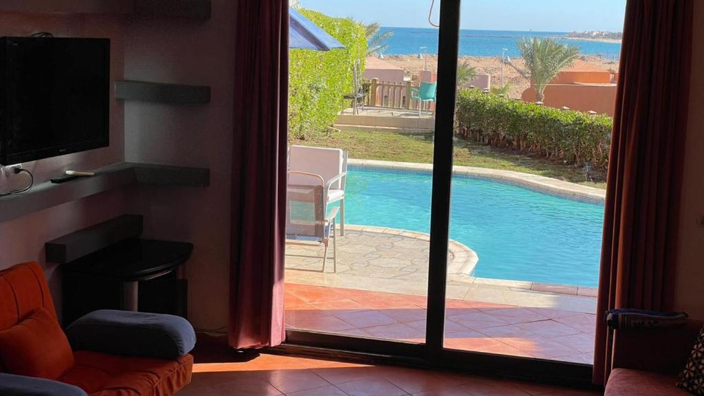 Villa with private pool cancon alsokhna hited 66 photo 1