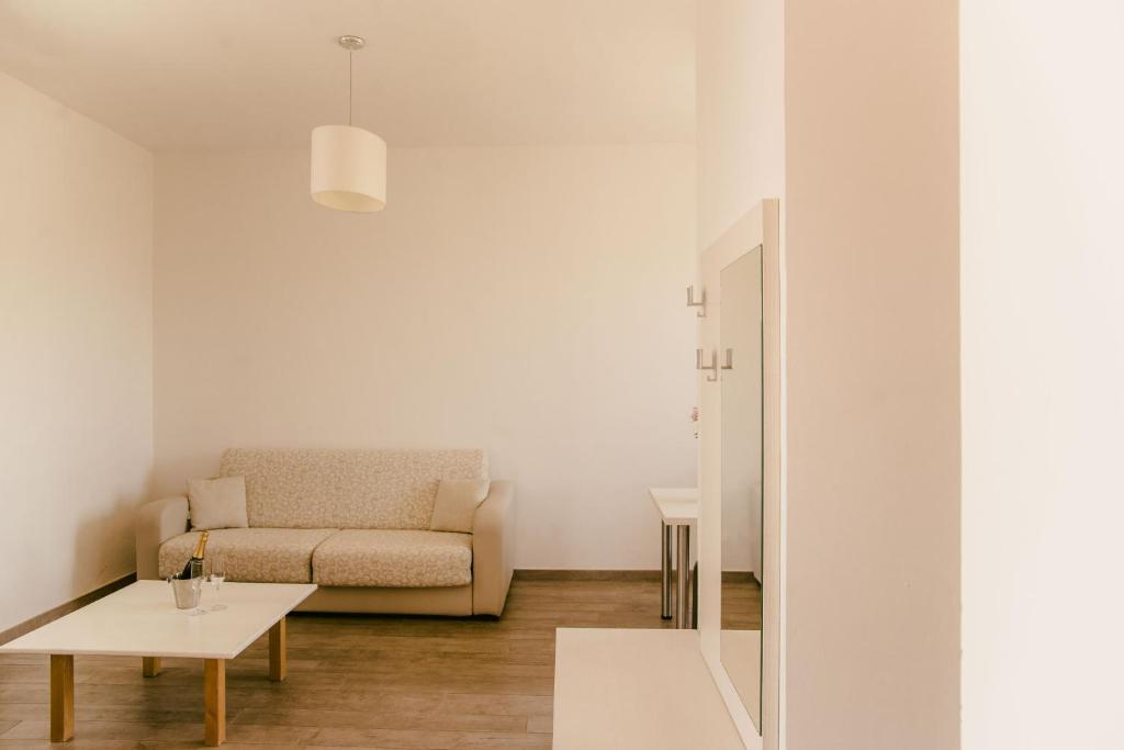 Residence Altair-Serra Alimini 3 - Tap to explore photos
