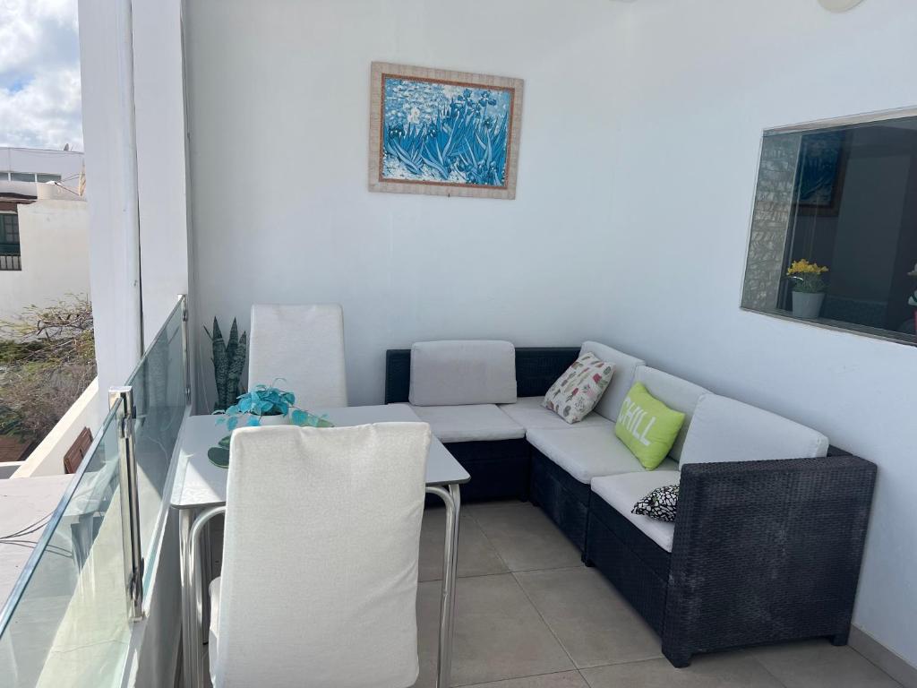 Las Rosas Apartment (Adults Only) photo 2
