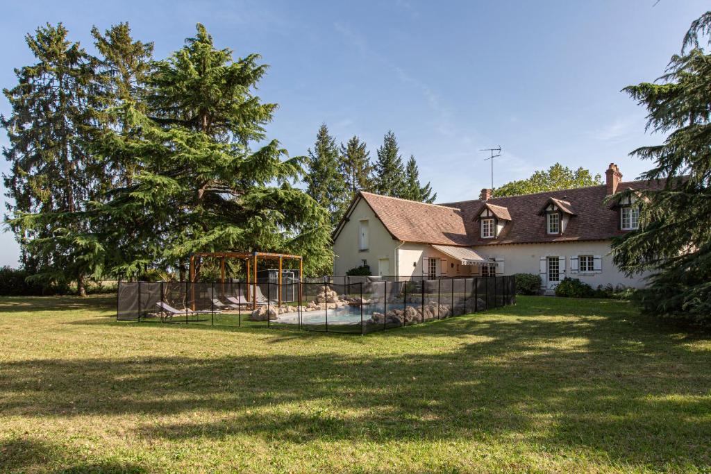 Le Domaine de Baracas - Le Grand Gîte 4 étoiles - piscine-billard-baby-foot-cheminée - 14 personnes photo 4