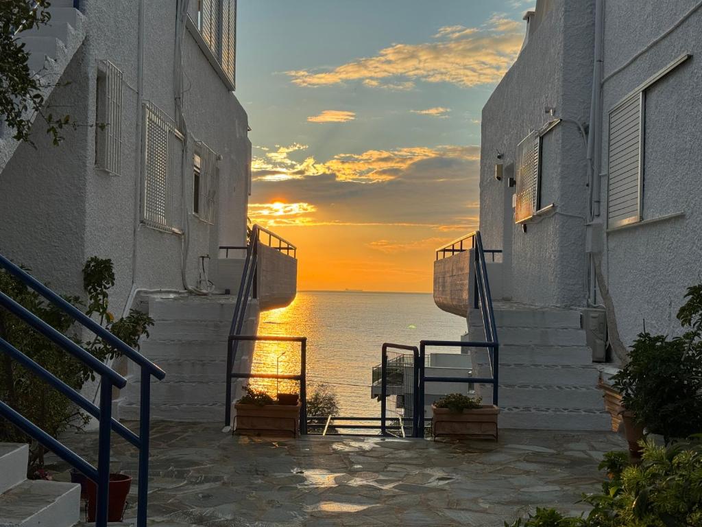 Traditional Seaview Maisonette photo 2