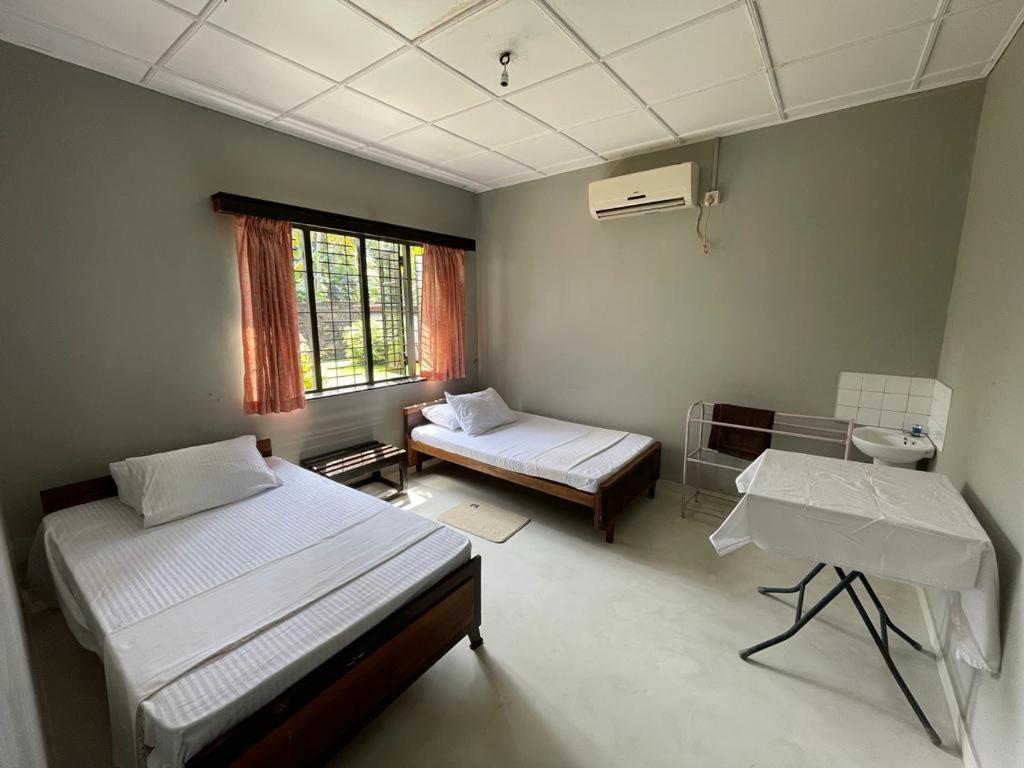 Galle Side Guest House