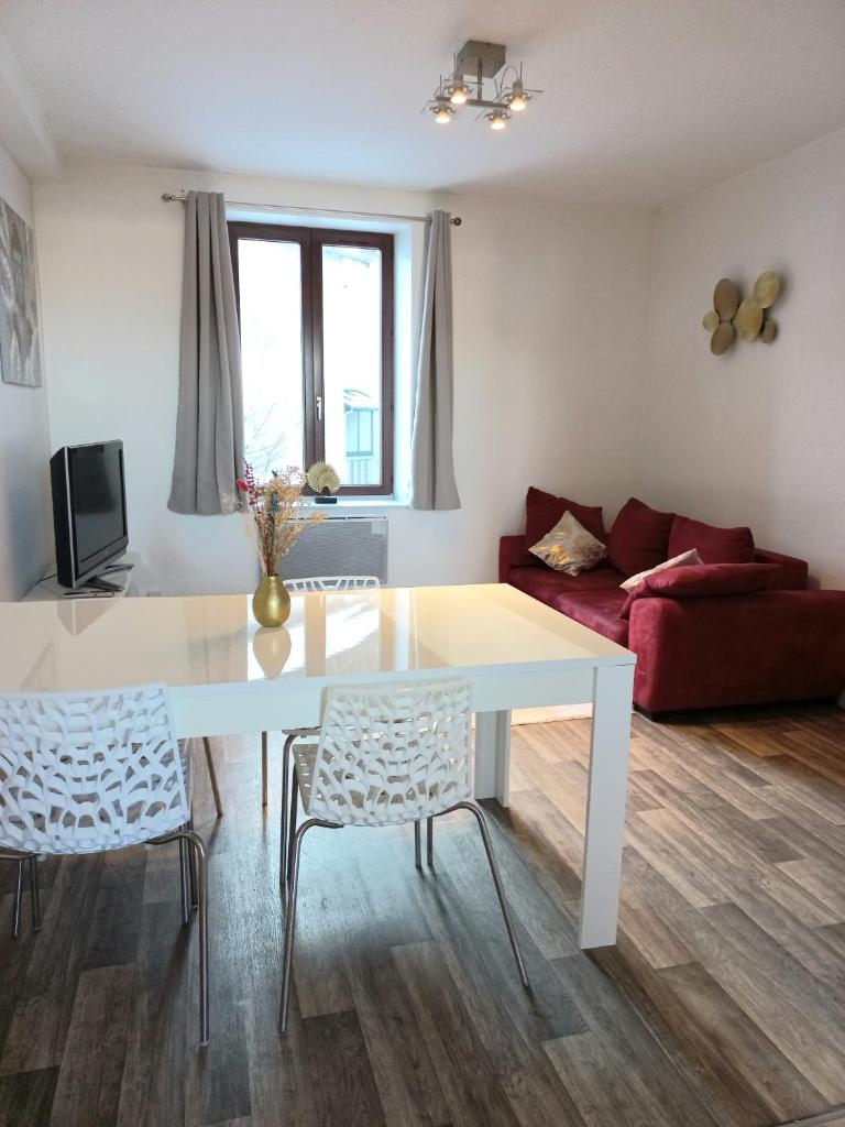 Appartement Les Iris, au calme, proche du centre photo 1