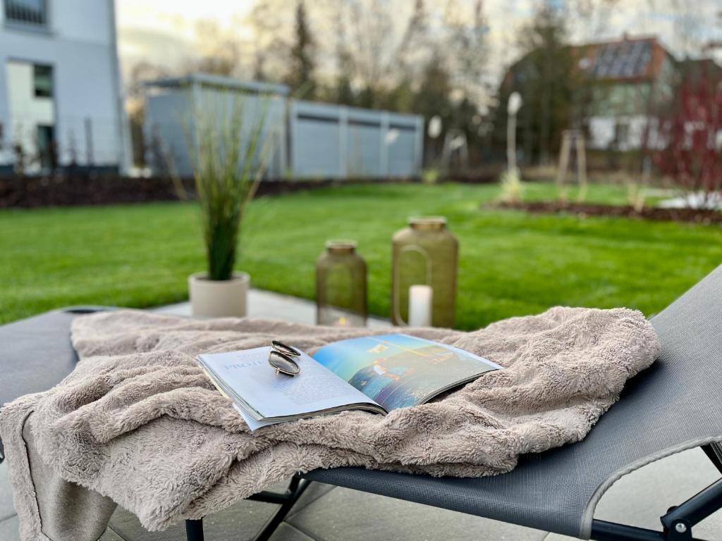 Luxus-Ferienhaus mit Saunen und großem Garten photo 4