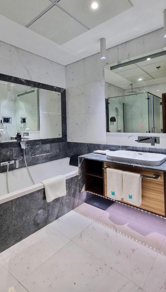 Millennium Place Doha photo 3