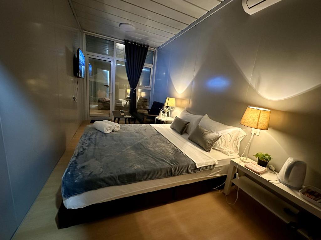 H&T PJ Gasing - Cabin Studio - Netflix & Free Parking photo 1