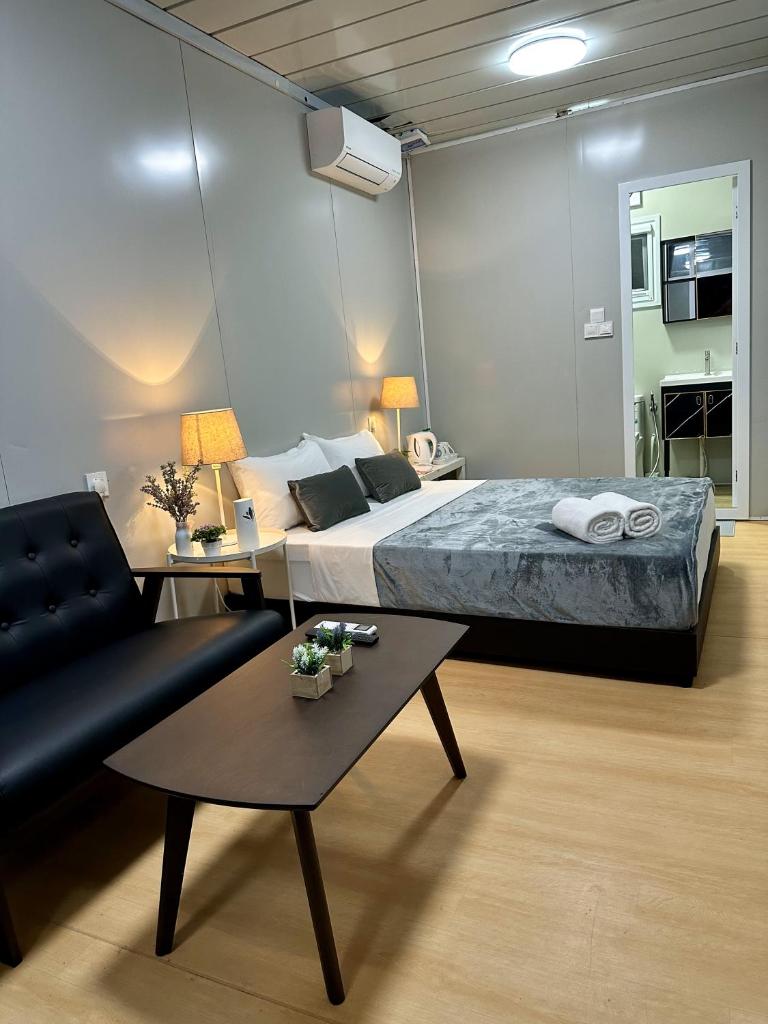 H&T PJ Gasing - Cabin Studio - Netflix & Free Parking photo 2