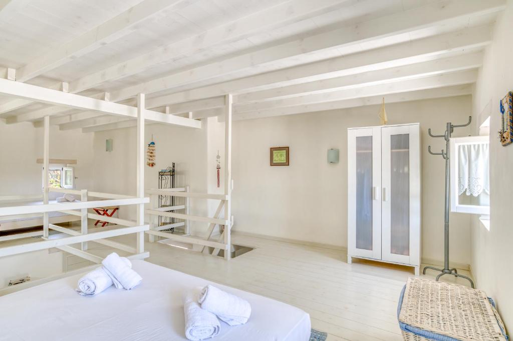 Great house w/ BBQ in Paros photo 2