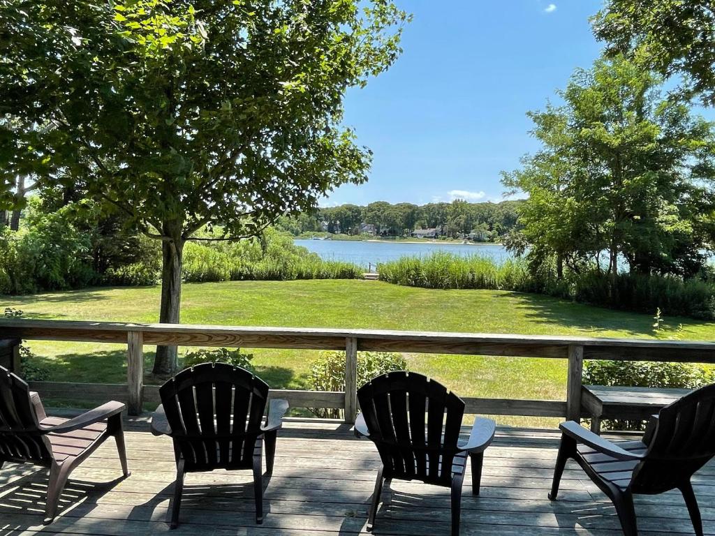 Private Waterfront Home: Dock, Kayaks image