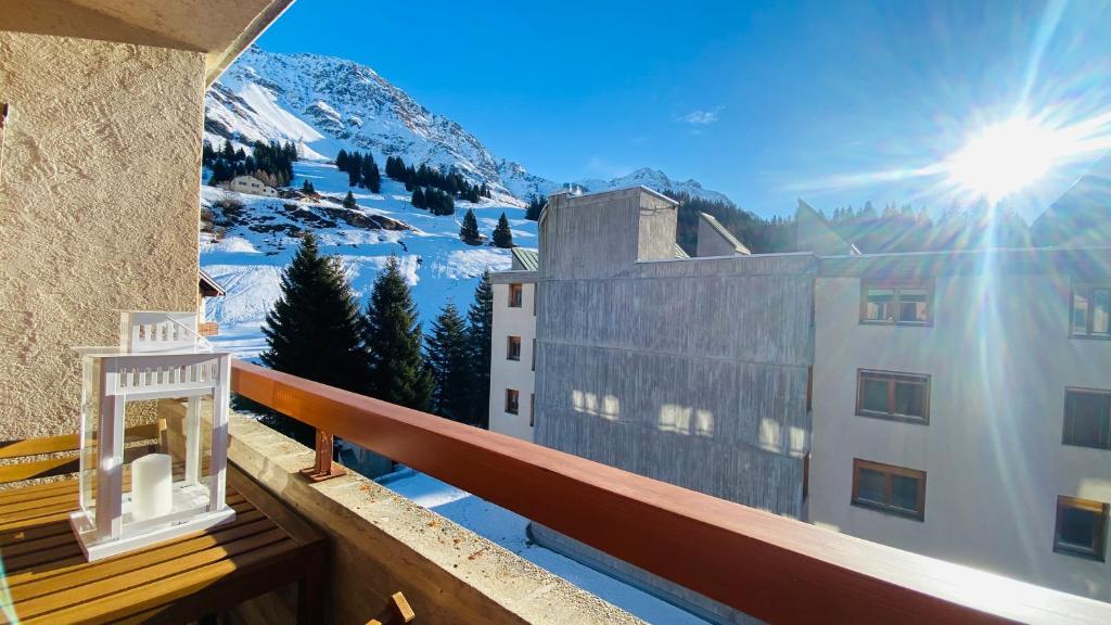 San Bernardino Studio Apartment Ski, Pool and Sauna! photo 4
