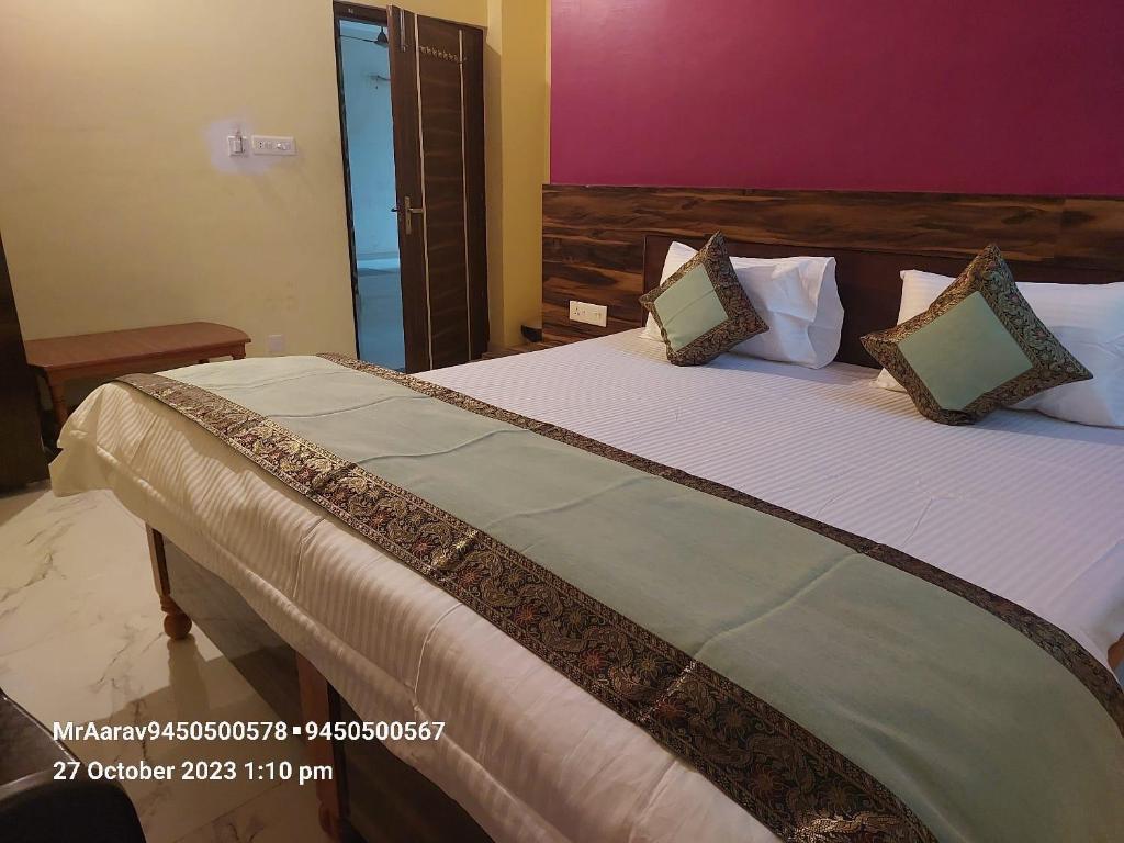 Hotel madhava photo 3