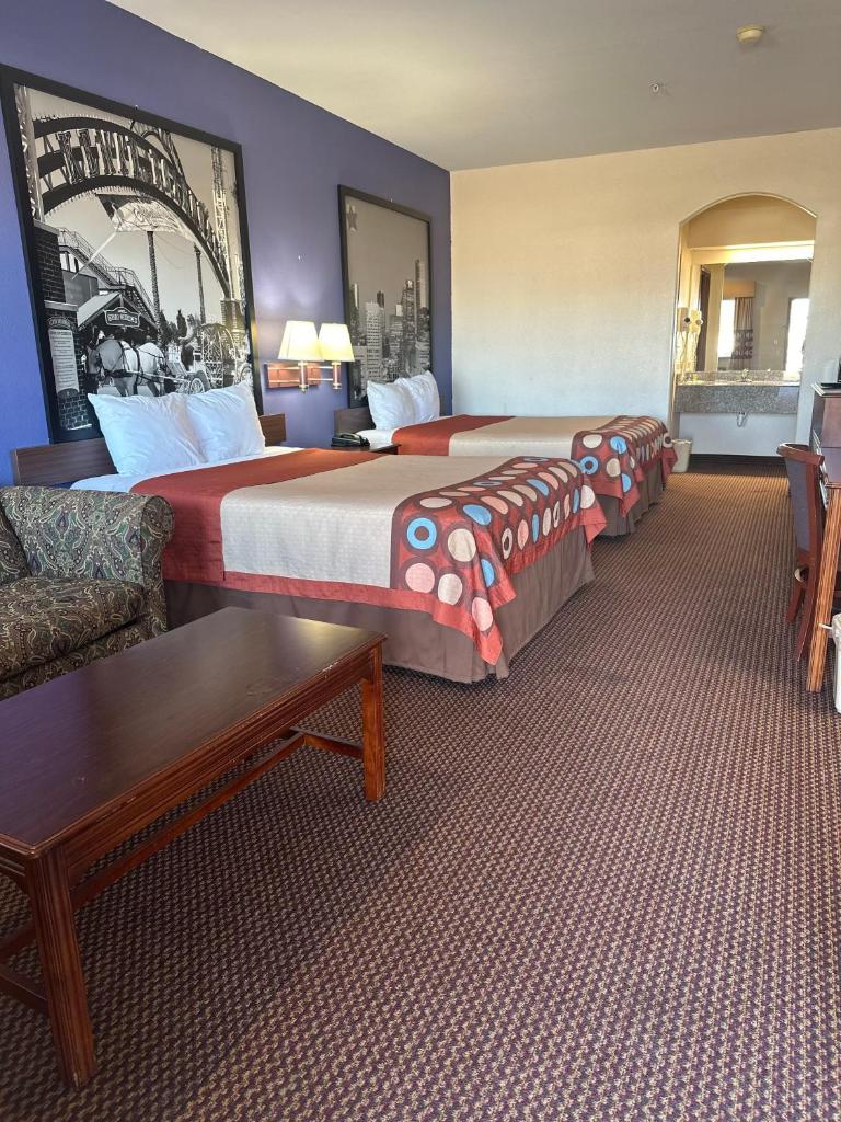 Belleza Inn & Suites Humble / FM 1960 photo 1
