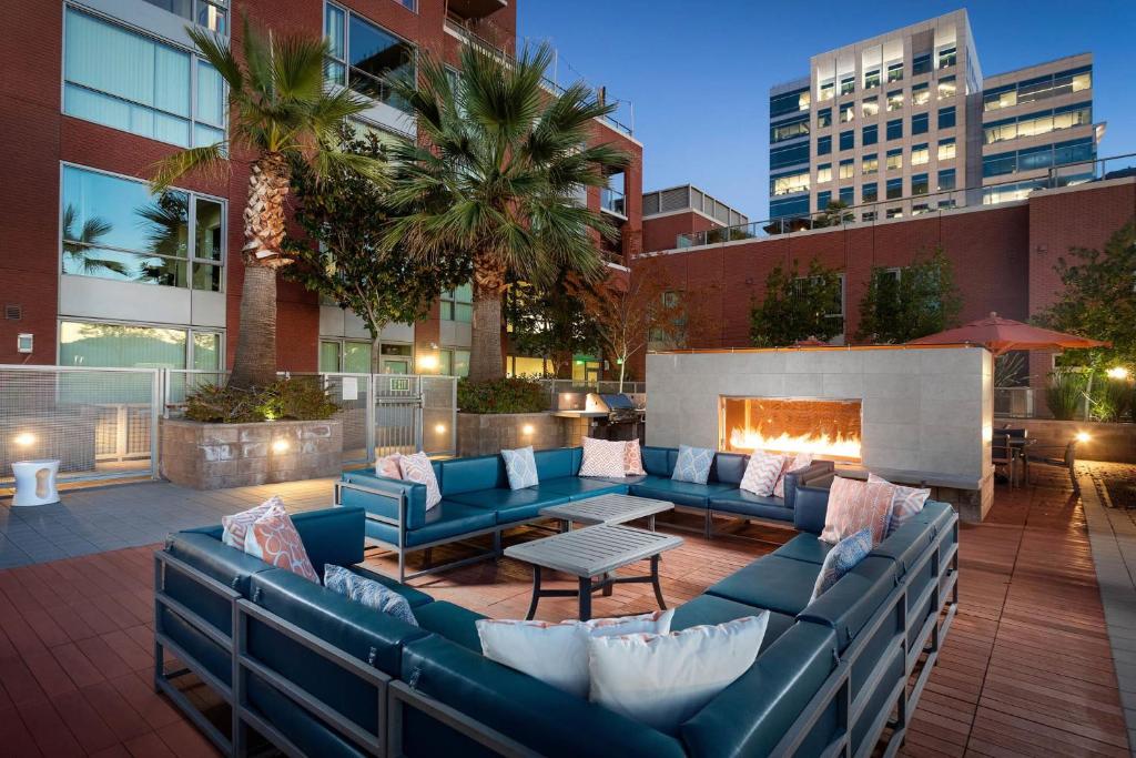 Global Luxury Suites San Jose Downtown image