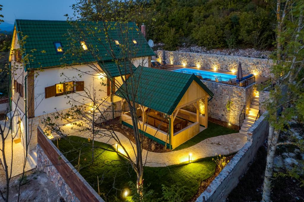 SOKOL - Falcon's nest villa photo 1