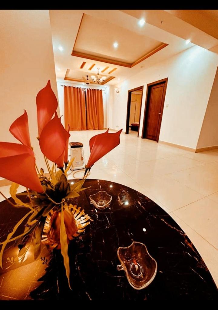 Luxury 2-Bedrooms APARTMENTS photo 1