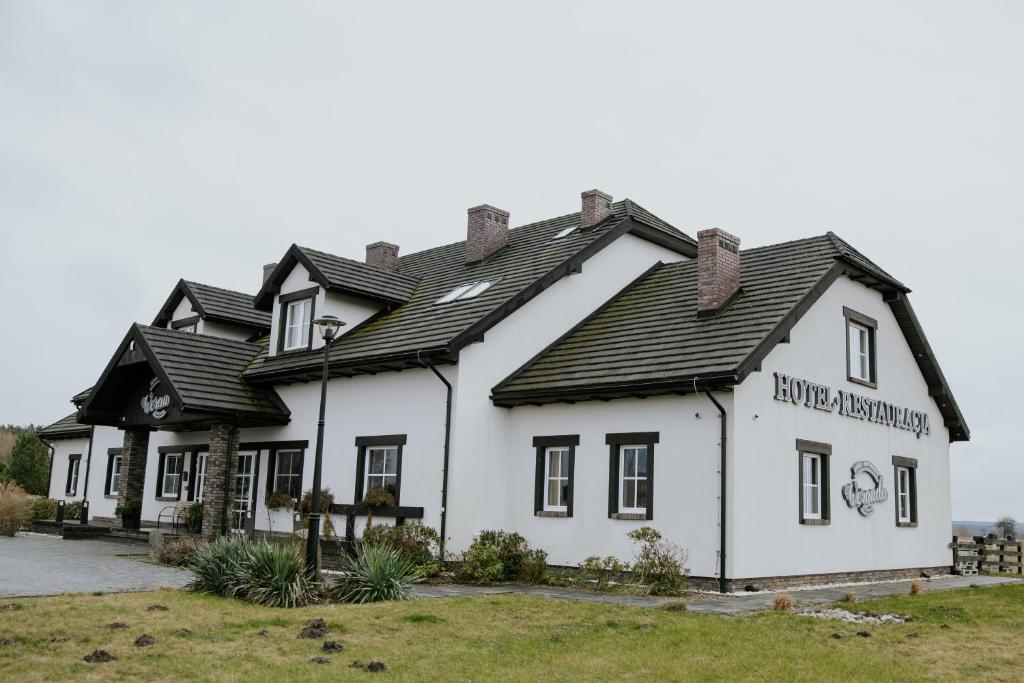 Hotel Weranda Łopuszno photo 1