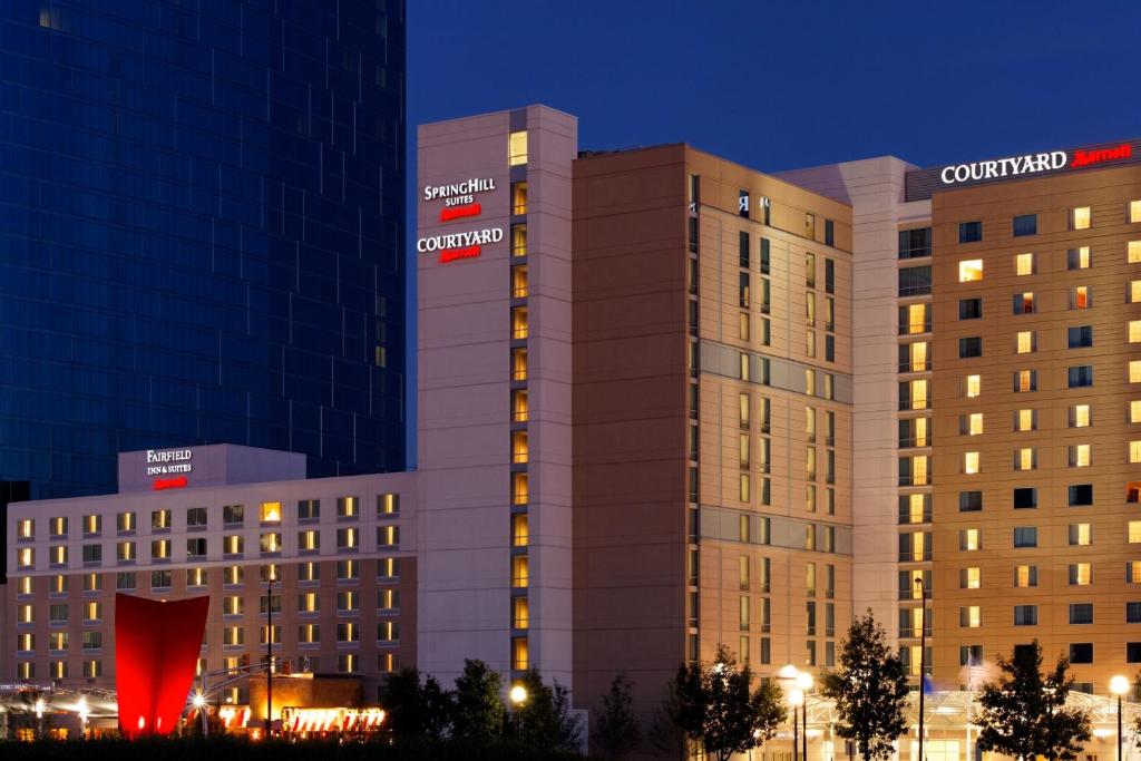 SpringHill Suites by Marriott Indianapolis Downtown image