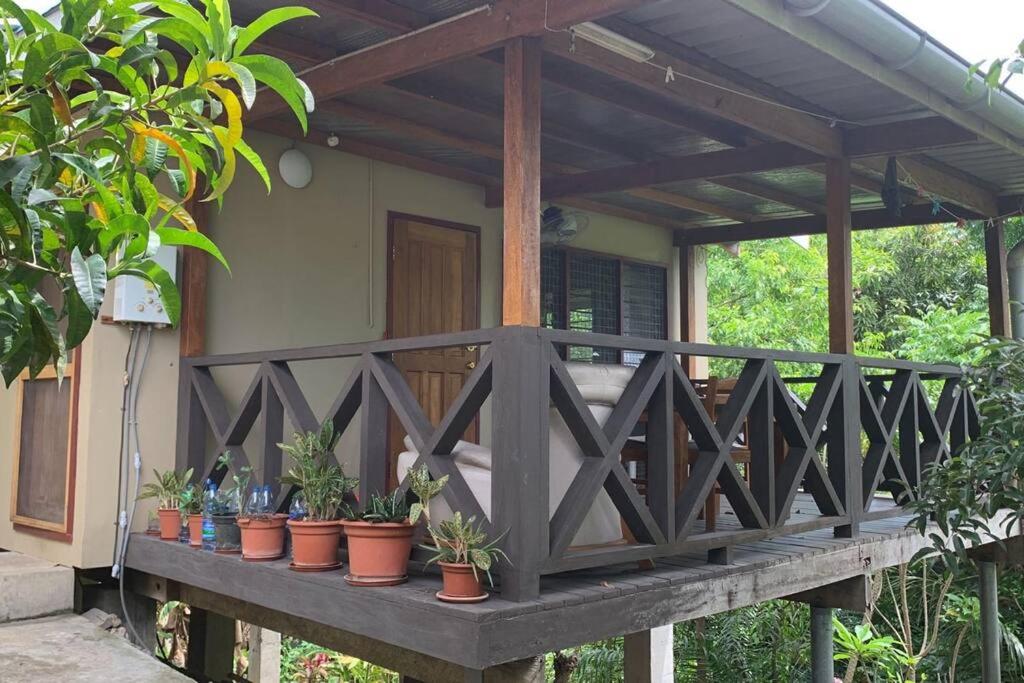 Canopy cottage