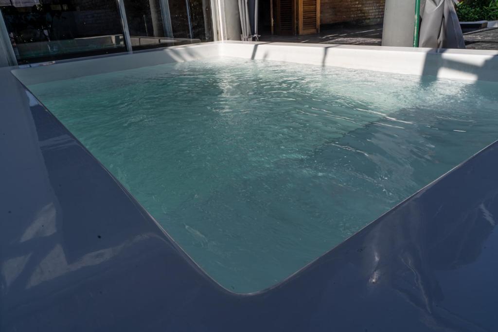 ArquiArts - Hermosa casa para 16p con pileta y jacuzzi photo 4