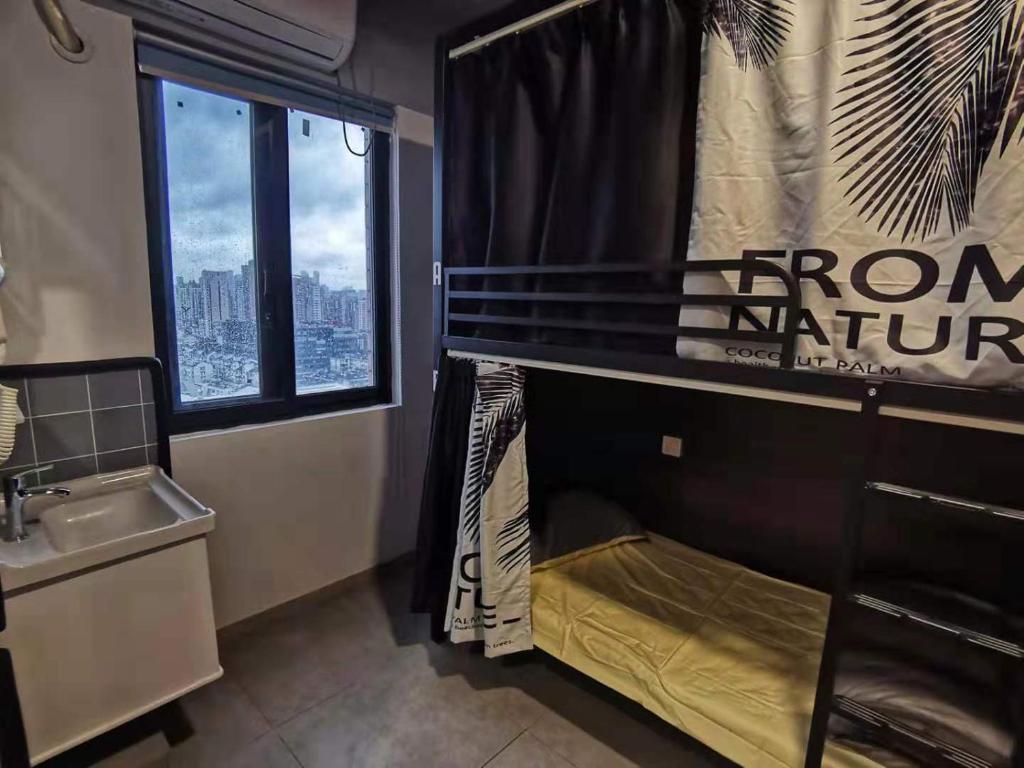 Yootel Hostel photo 4