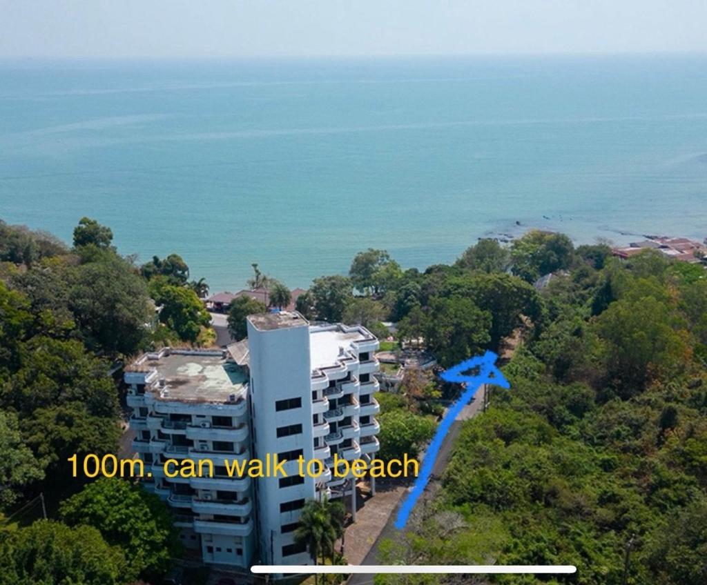 TRIPLET Suite Rayong Seaview Private Beach