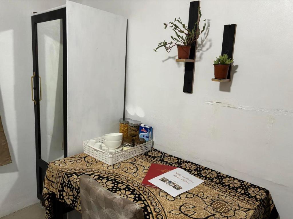 Cozy bedroom in Suva photo 2