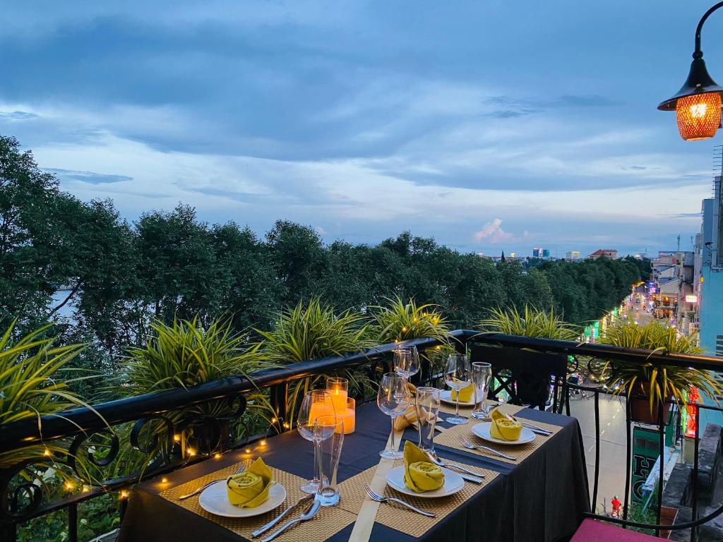 Khách Sạn Nam Bộ Boutique