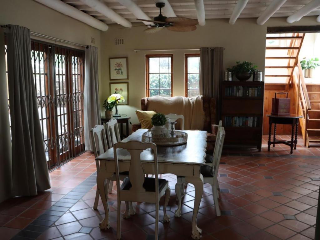 Udayana House photo 3
