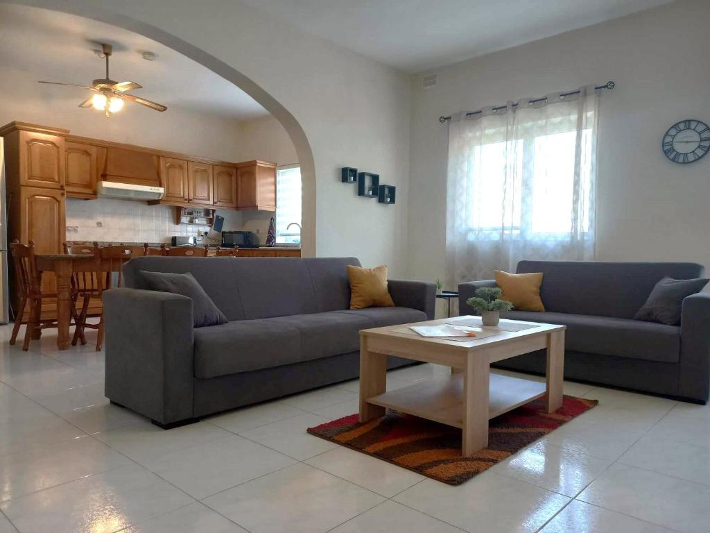 Nr41 Holiday Apartment - Spacious & Bright 3 Bedroom, 2 Bathroom Apartment - Marsaxlokk Malta photo 1